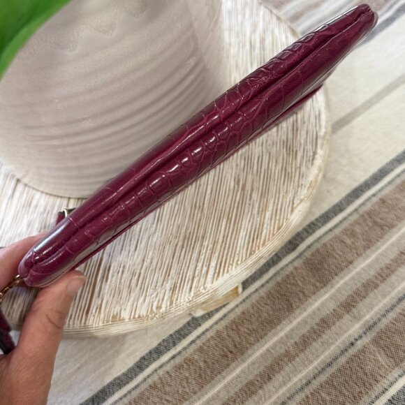 Nanette Lepore Moli Croc Embossed Tech Wristlet Wallet Vegan Burgundy Orchid New - Picture 6 of 12